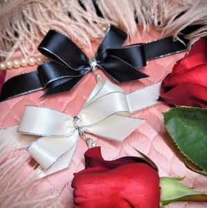 Pompadour Satin Choker with Fleur Pearl Pendant